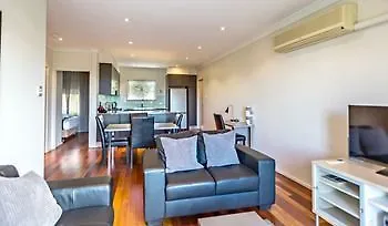 Adelaide Dress Circle Apartments - Archer Street Australien