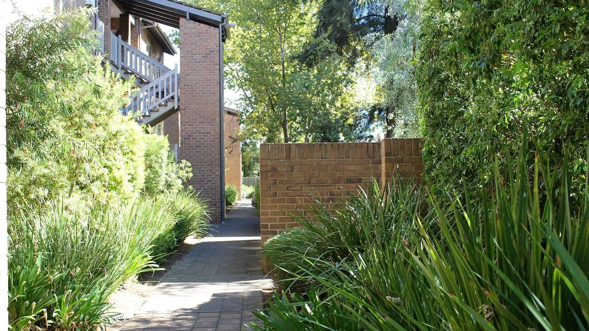 Adelaide Dress Circle Apartments - Archer Street